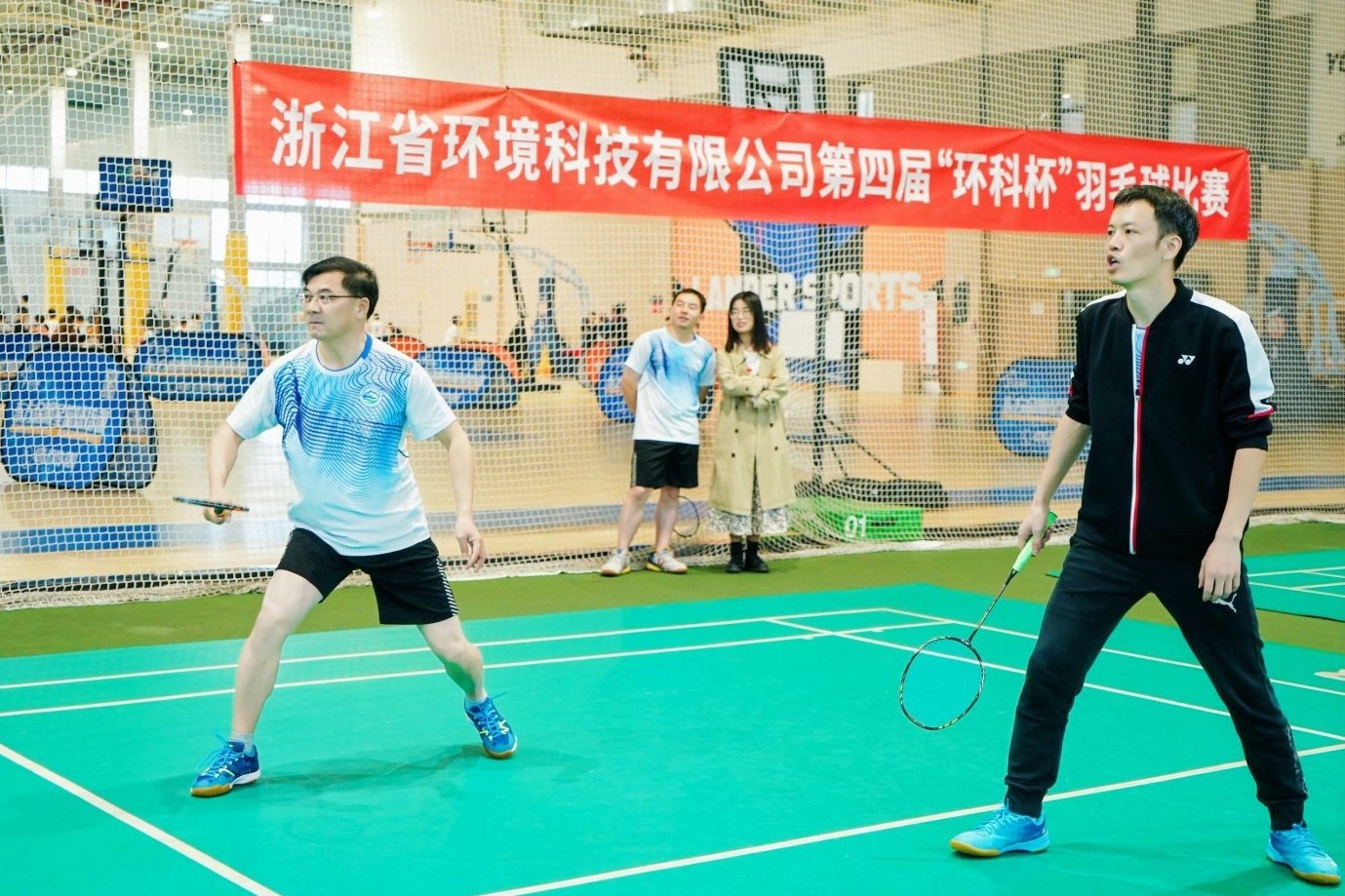 2-韋董 明小泉.jpg